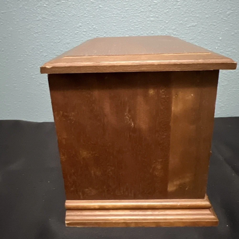 Vintage 60's Mele Wood Jewelry Chest Box Flip Up Lid / 2 Drawers Made In Taiwan‎